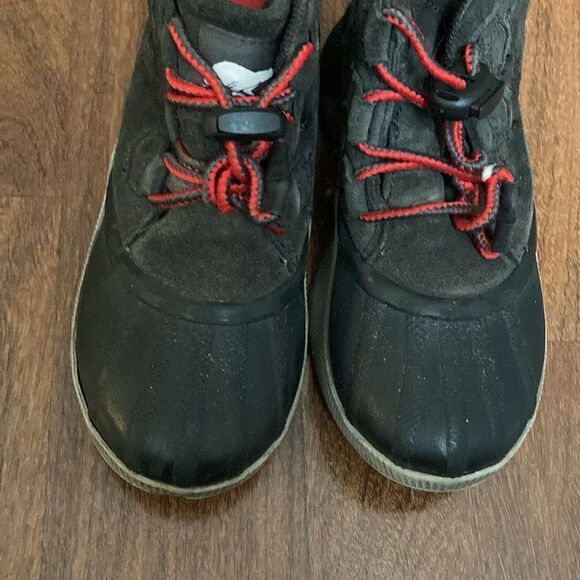Sorel Waterproof Shoes Sz 2 - Picture 4 of 7